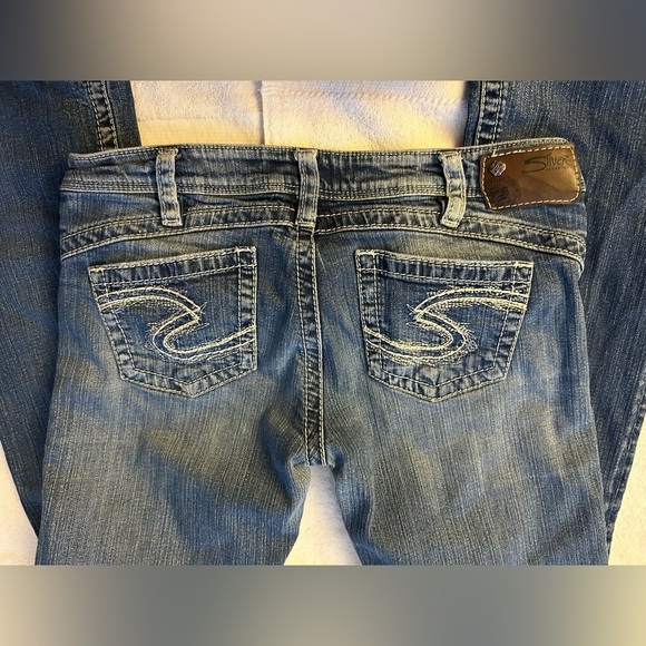 Silver Jeans Women's Blue Denim Jeans - Picture 3 of 7
